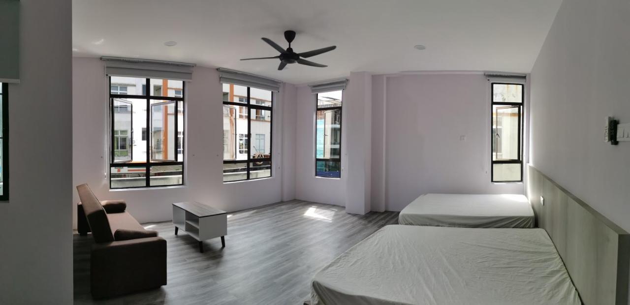 Mersingfirstfloor丰盛港二楼民宿 מראה חיצוני תמונה