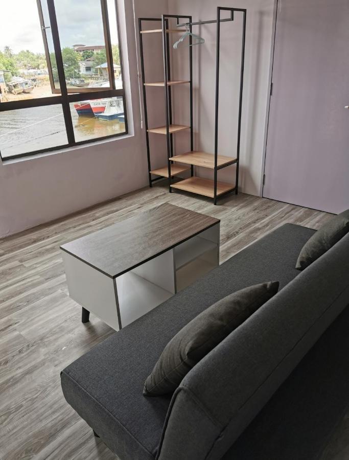 Mersingfirstfloor丰盛港二楼民宿 מראה חיצוני תמונה